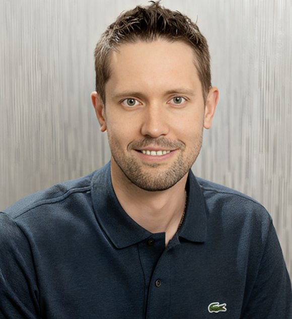 Dr.Alex Boyko